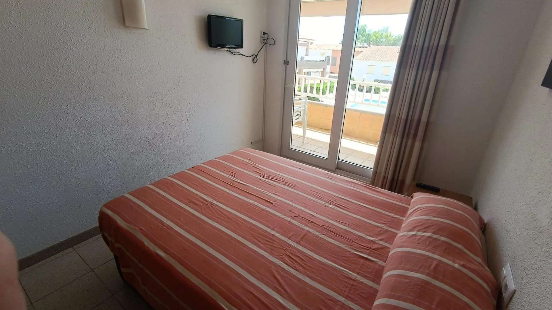 Apartment Apartaments Del Sol L'Estartit Spain