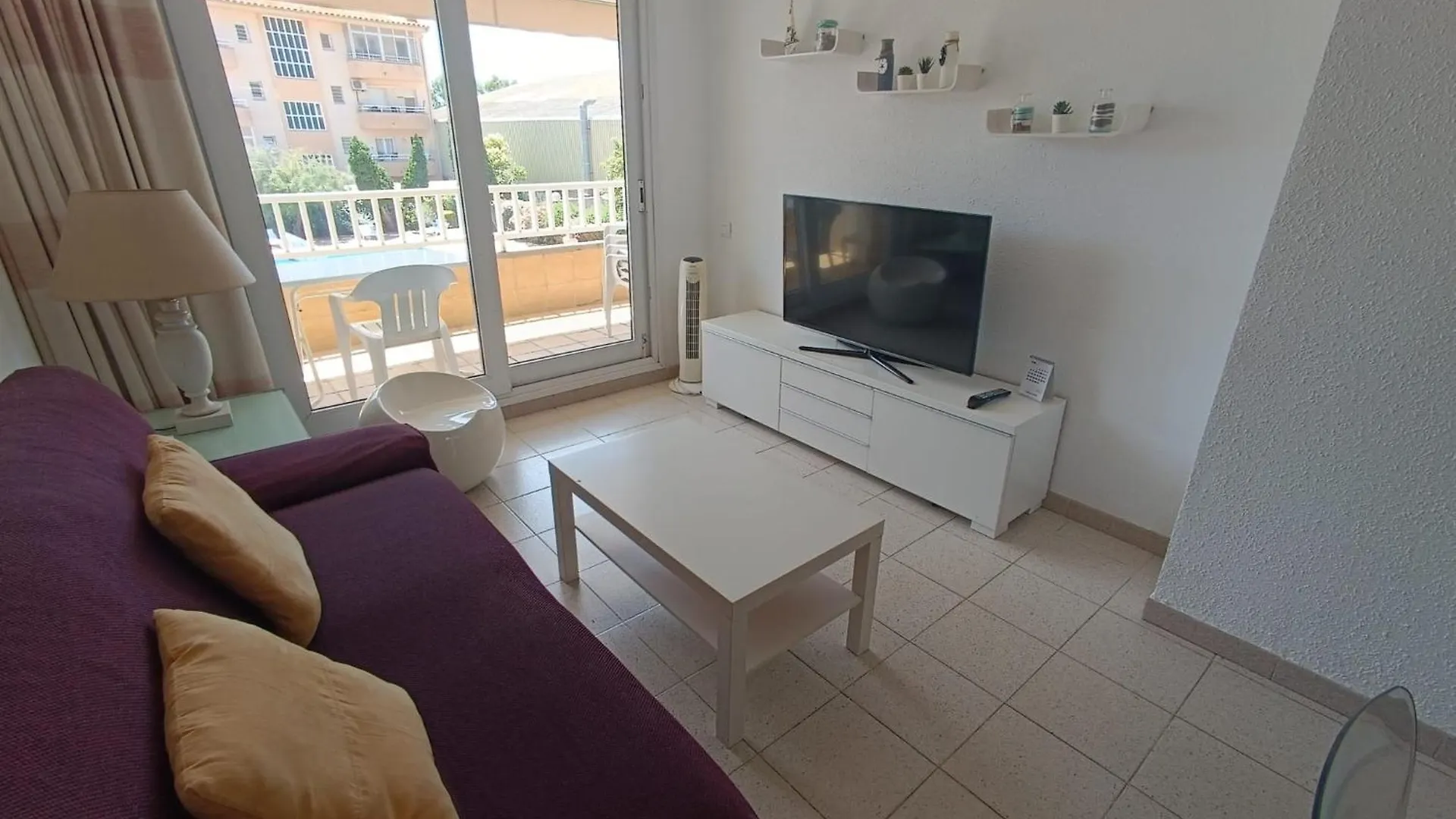 Apartaments Del Sol L'Estartit Spain